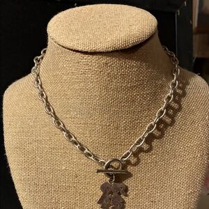 Elegant Silver Chain Necklace